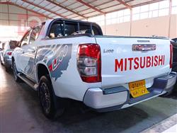 ميتسوبيشي L200